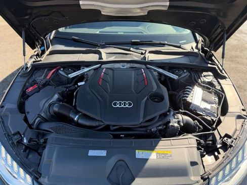 Used 2021 Audi S4 Premium Plus w/ Premium Plus Package image 11