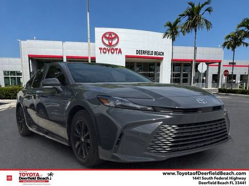 Certified 2025 Toyota Camry LE FWD image 1