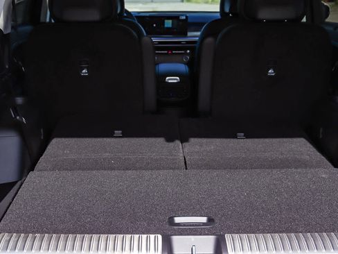 New 2026 Hyundai Ioniq 9 Calligraphy w/ Tow & Go Package image 21