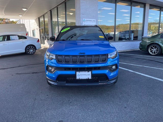 Used 2022 Jeep Compass Latitude w/ Convenience Group AWD/4WD image 2
