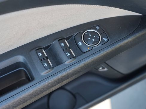 Used 2018 Ford Fusion S FWD image 16