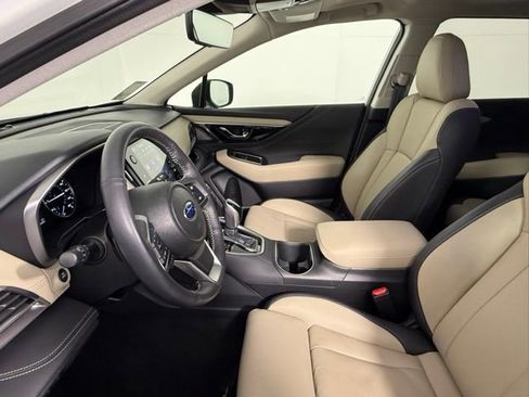 Used 2025 Subaru Outback Limited image 31