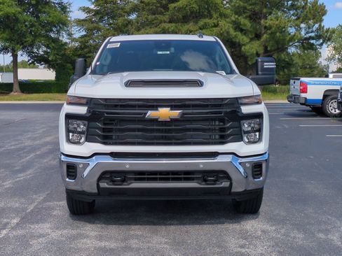 New 2026 Chevrolet Silverado 2500 W/T AWD/4WD image 3