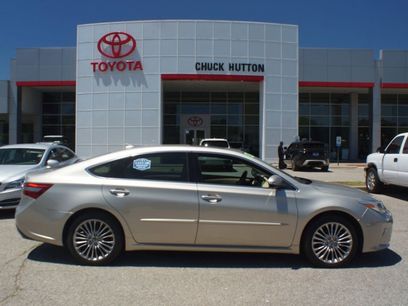Used 2018 Toyota Avalon Limited w/ Carpet Mat Package