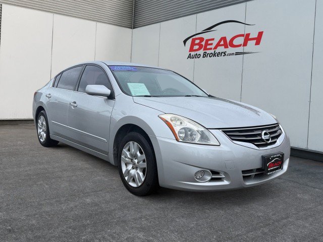 Used 2012 Nissan Altima 2.5 S FWD image 5