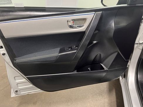 Used 2015 Toyota Corolla L image 20