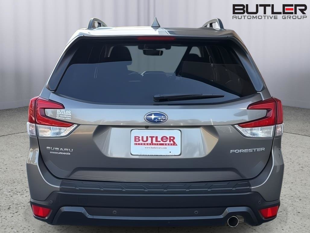 Used 2020 Subaru Forester Limited w/ Popular Package #3 AWD/4WD image 5