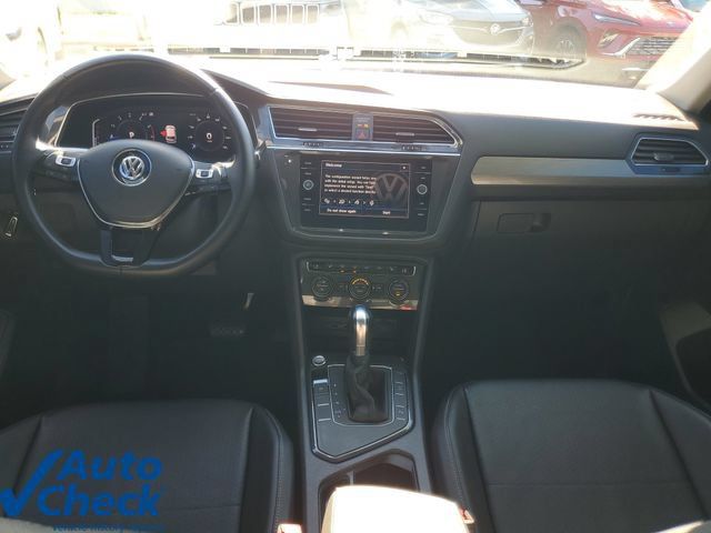 Used 2019 Volkswagen Tiguan SEL FWD image 15