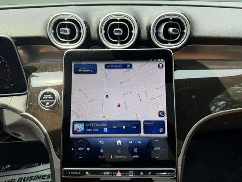 Certified 2026 Mercedes-Benz GLC 300 4MATIC image 15