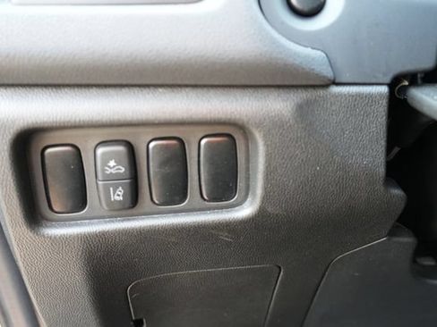 Used 2022 Mitsubishi Outlander Sport ES FWD image 22
