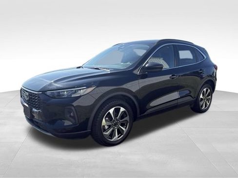 Used 2024 Ford Escape Platinum AWD/4WD image 9