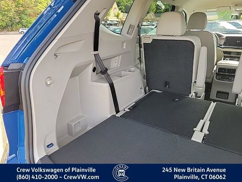 New 2026 Volkswagen Atlas SE image 55