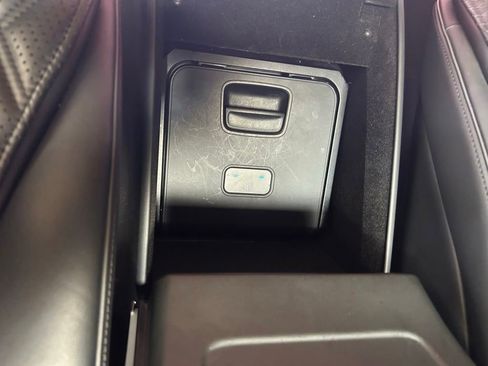 Used 2021 Mercedes-Benz Maybach S 580 4MATIC image 29