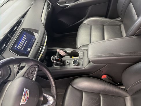 Used 2021 Cadillac XT4 Premium Luxury w/ Driver Awareness Package image 14