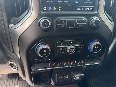 Used 2022 Chevrolet Silverado 1500 RST w/ Z71 Off-Road Package image 18