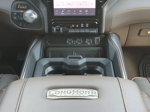 Used 2026 RAM 1500 Limited w/ Bed Utility Group AWD/4WD image 17