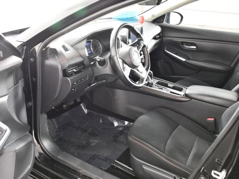 Used 2022 Nissan Sentra SR w/ Midnight Edition FWD image 2