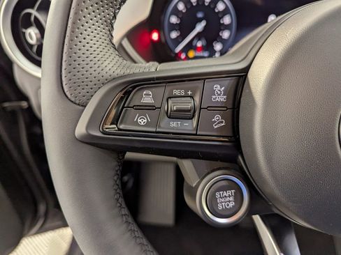 New 2025 Alfa Romeo Stelvio Sprint w/ Convenience Package image 19