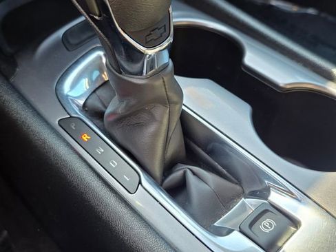 Used 2024 Chevrolet Malibu LS image 30