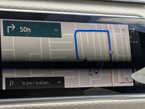 Used 2022 Land Rover Range Rover Velar R-Dynamic S image 12