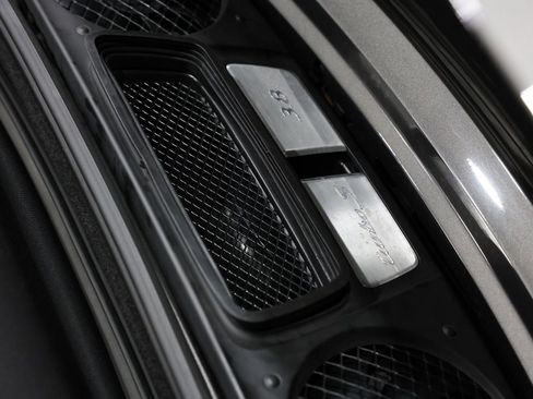 Used 2019 Porsche 911 Turbo S image 32