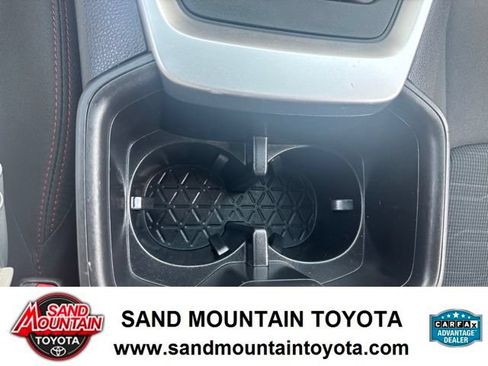 Used 2025 Toyota RAV4 SE w/ Weather & Moonroof Package AWD/4WD image 18