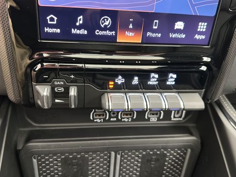 Used 2026 RAM 1500 Limited AWD/4WD image 23