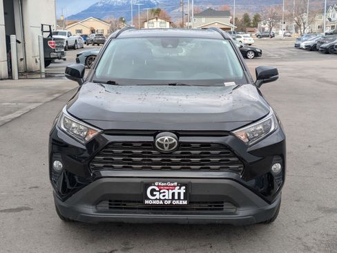 Used 2019 Toyota RAV4 XLE image 11