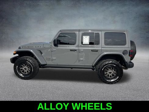 Used 2022 Jeep Wrangler Unlimited Rubicon w/ Trailer Tow Package AWD/4WD image 8
