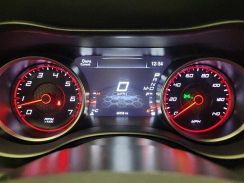 Used 2020 Dodge Charger SXT RWD image 23