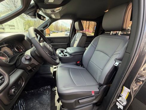 New 2026 RAM 3500 Tradesman AWD/4WD image 16