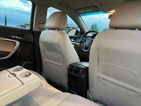 Used 2017 Buick Regal Premium image 44