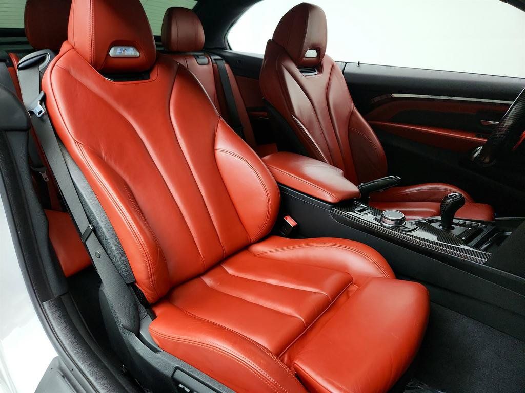 Used 2016 BMW M4 Convertible RWD image 23