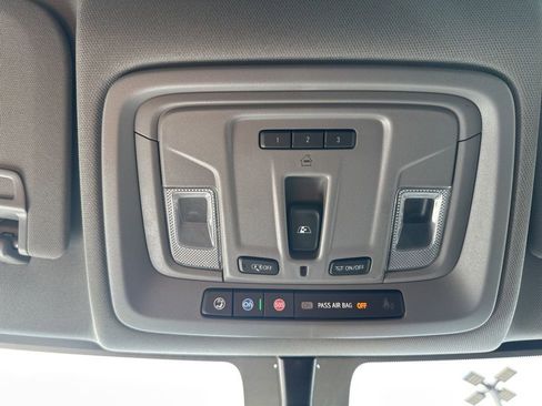 Certified 2021 Chevrolet Silverado 2500 LTZ w/ LTZ Plus Package image 23