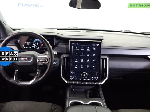 Certified 2025 GMC Acadia Elevation AWD/4WD image 16