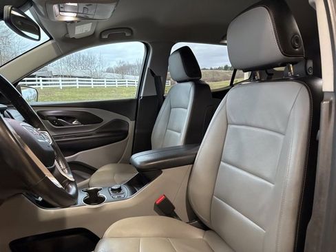 Used 2018 GMC Terrain SLT w/ Preferred Package image 14