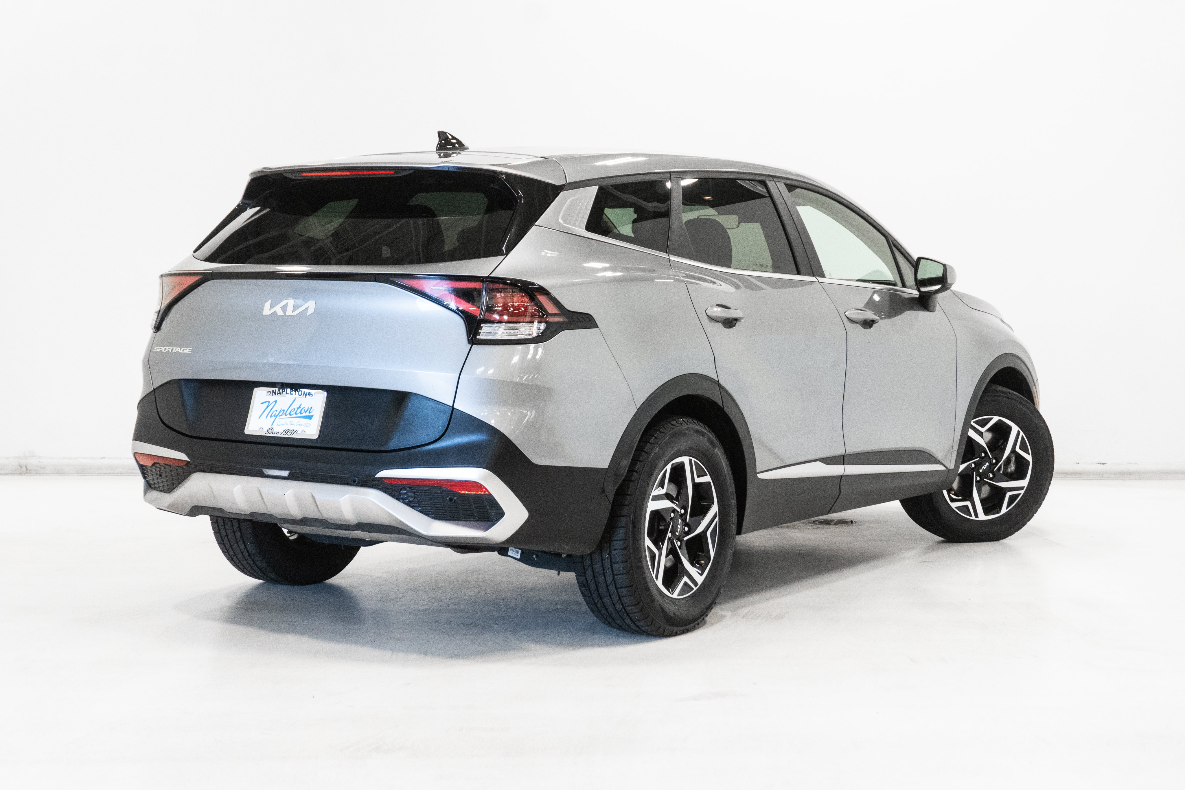 Used 2023 Kia Sportage LX FWD image 27