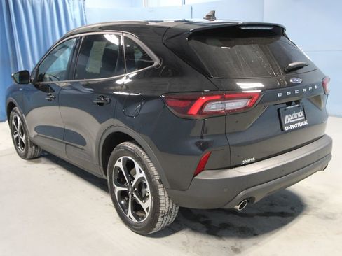 Used 2025 Ford Escape ST-Line Elite w/ Tech Pack #2 image 27
