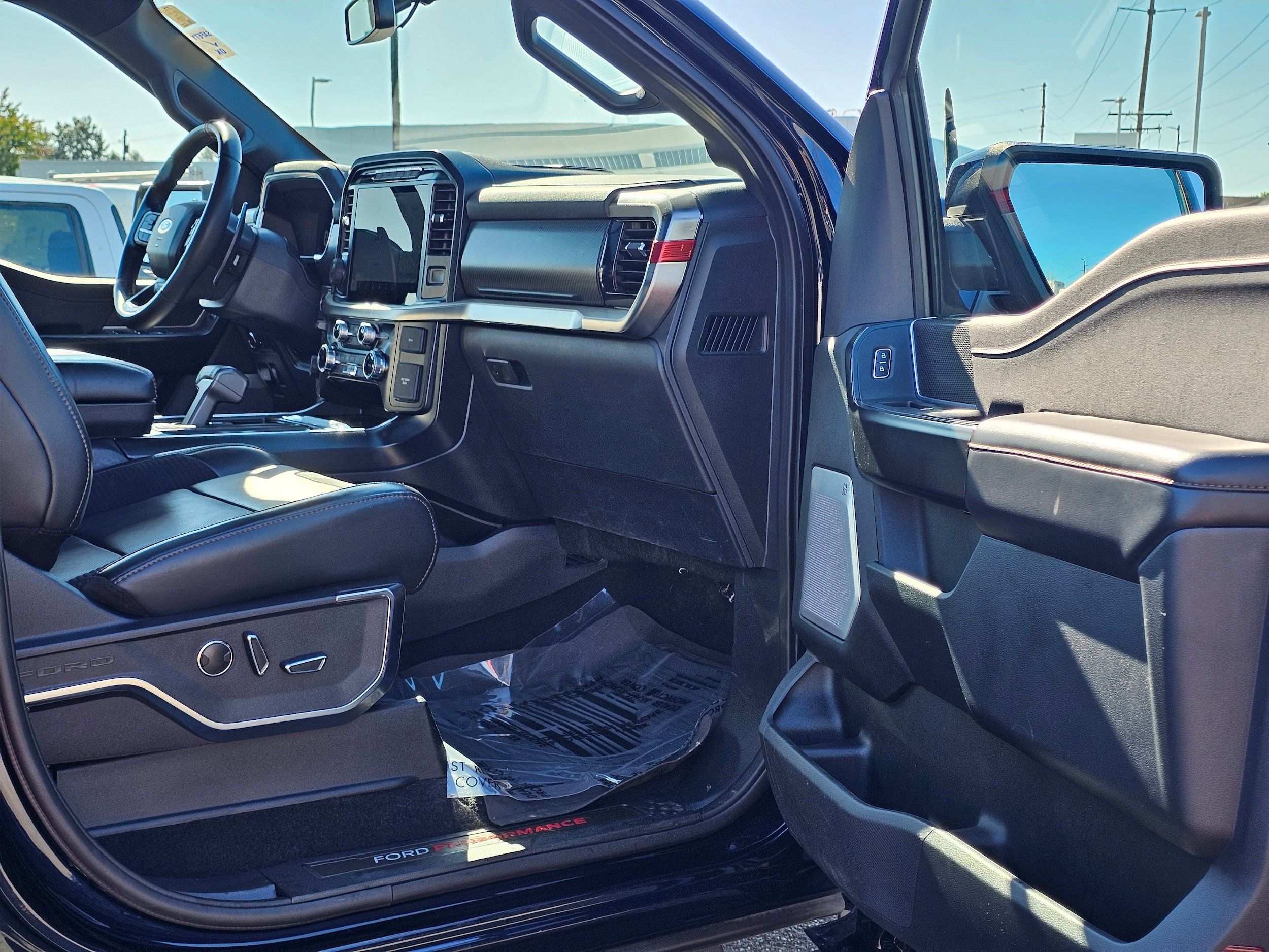 Used 2023 Ford F150 Raptor w/ Raptor Carbon Fiber Package AWD/4WD image 13