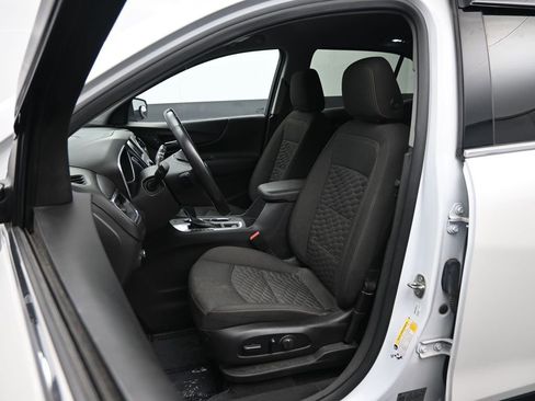 Used 2020 Chevrolet Equinox LT image 25