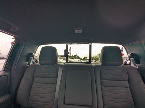 Used 2025 Nissan Frontier Pro-X RWD image 20