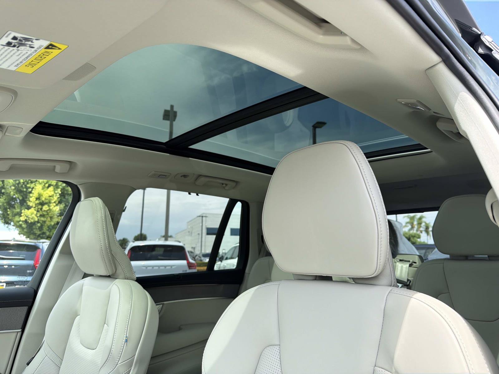 New 2027 Volvo XC90 B6 Ultra AWD/4WD image 25