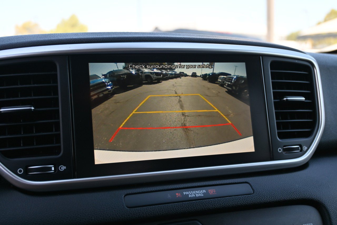 Used 2022 Kia Sportage LX FWD image 12
