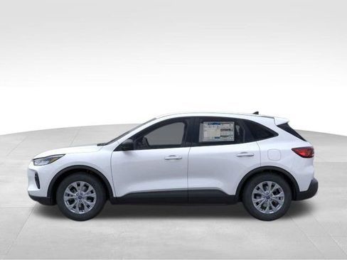 New 2026 Ford Escape Active image 3