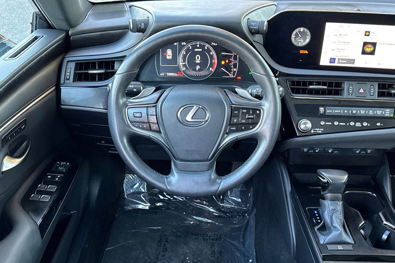 Used 2024 Lexus ES 350 w/ Premium Package FWD image 15