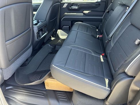 New 2026 GMC Sierra 2500 AT4X AWD/4WD image 25