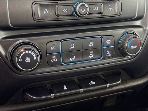 Used 2018 Chevrolet Silverado 1500 Custom image 16