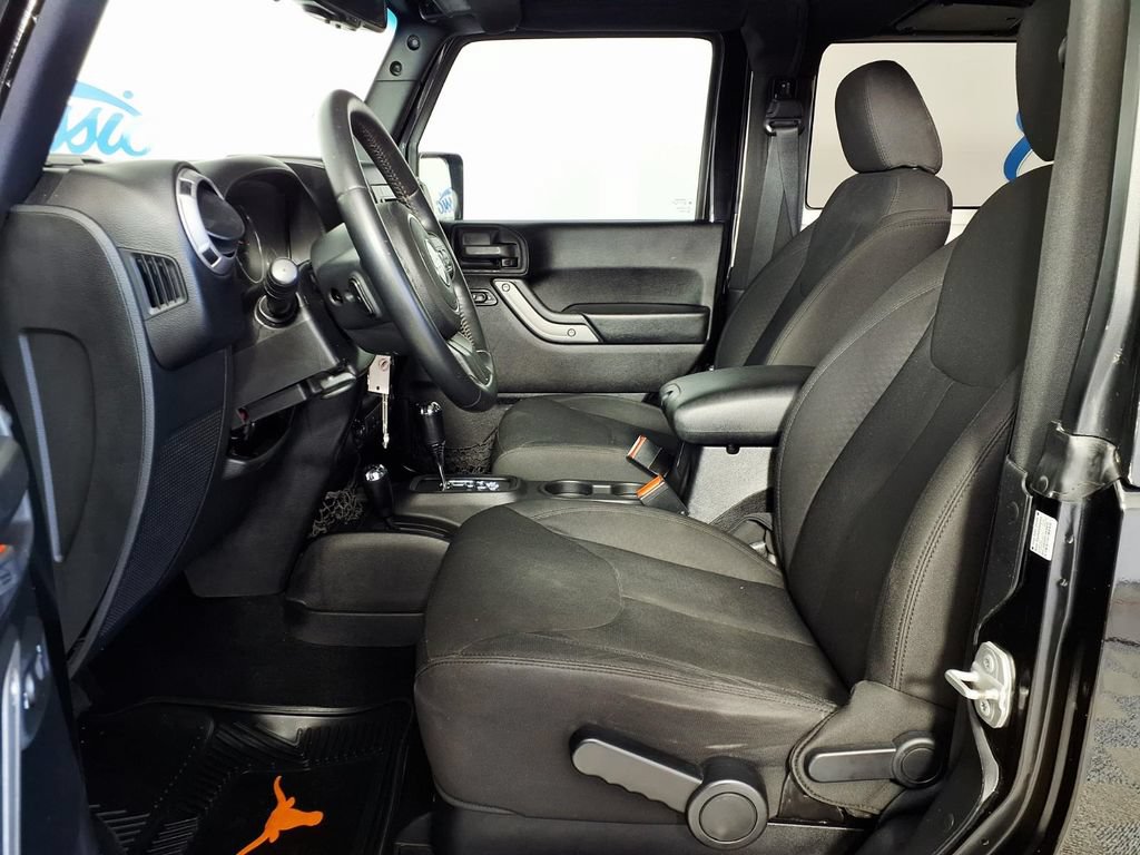 Used 2015 Jeep Wrangler Sport w/ Quick Order Package 24S AWD/4WD image 9