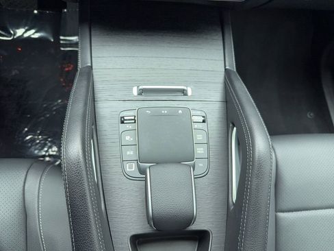 Used 2025 Mercedes-Benz GLE 350 4MATIC image 33