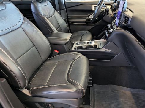 Used 2021 Ford Explorer ST w/ ST Street Pack image 22